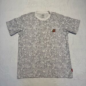 Uniqlo Nintendo White Graphic T-Shirt Men’s Medium